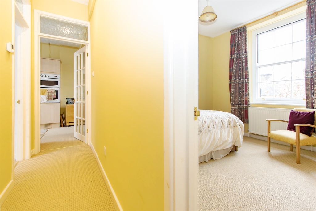 Additional image 9 of 1 bed flat for saleGlovers Close, Milborne Port, Sherborne DT9