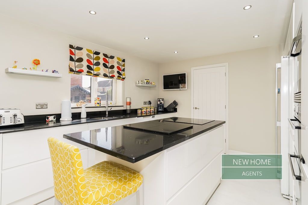 Additional image 7 of 4 bed detached house for salePasture Drive, Castleford WF10