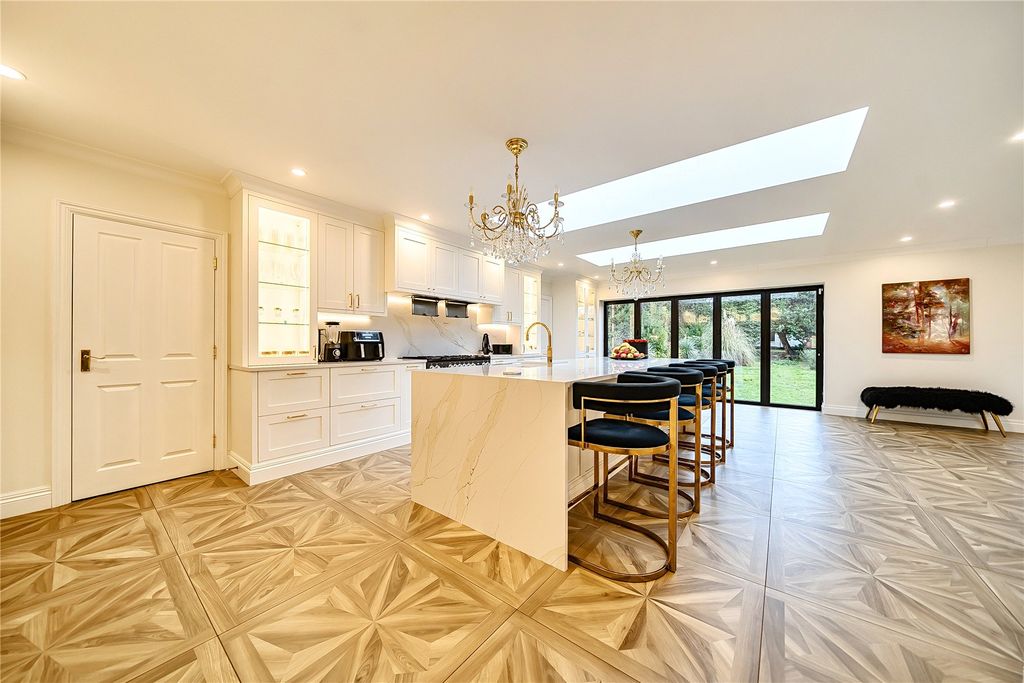 Additional image 4 of 5 bed detached house for saleMarlings Park Avenue, Chislehurst BR7