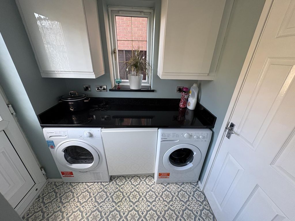 Additional image 7 of 3 bed detached house for saleFair Lady Drive, Burntwood WS7