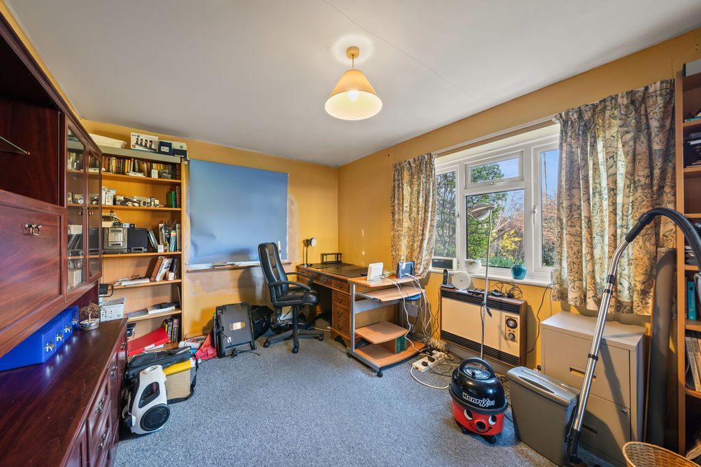 Additional image 7 of 3 bed detached house for saleFullerton Road, Carshalton Beeches SM5
