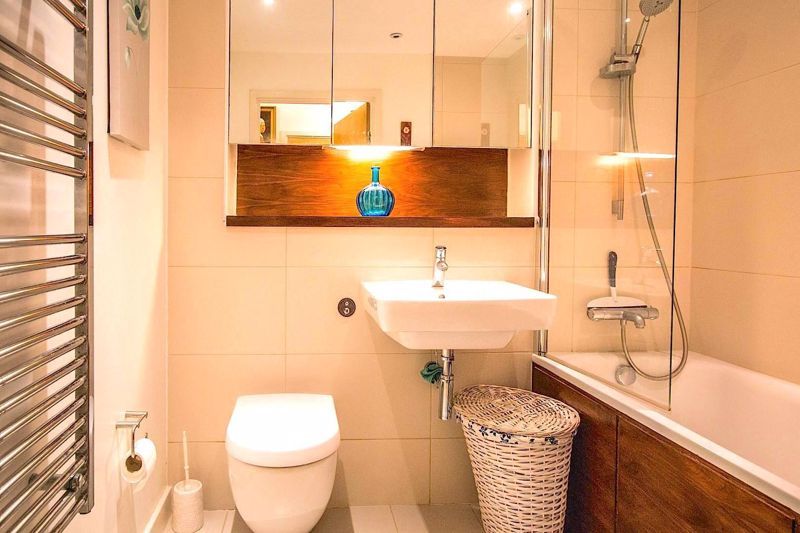 Additional image 5 of 1 bed flat for saleDock Head Road, Chatham ME4