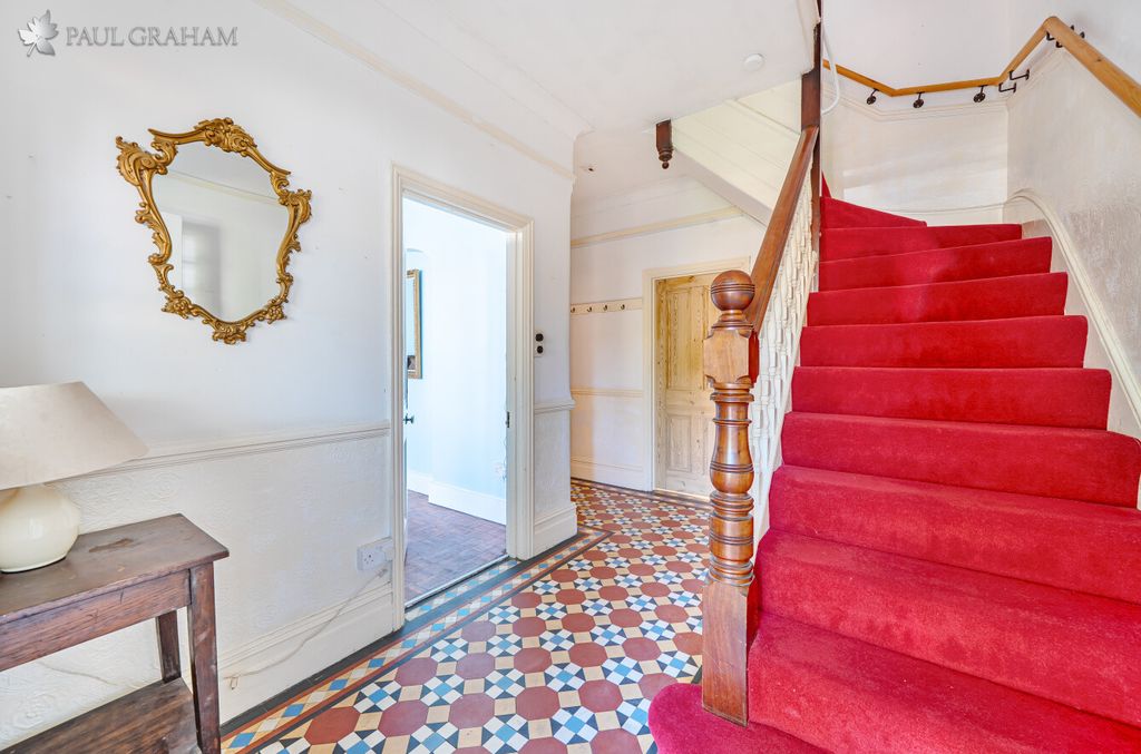 Additional image 6 of 4 bed semi-detached house for saleGrosvenor Avenue, Carshalton SM5
