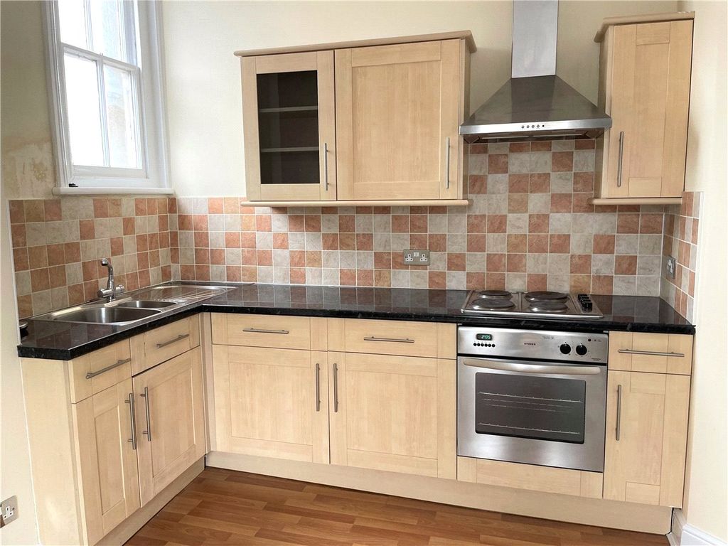 Additional image 2 of 1 bed flat for saleHigh Street, Marlborough, Wiltshire SN8