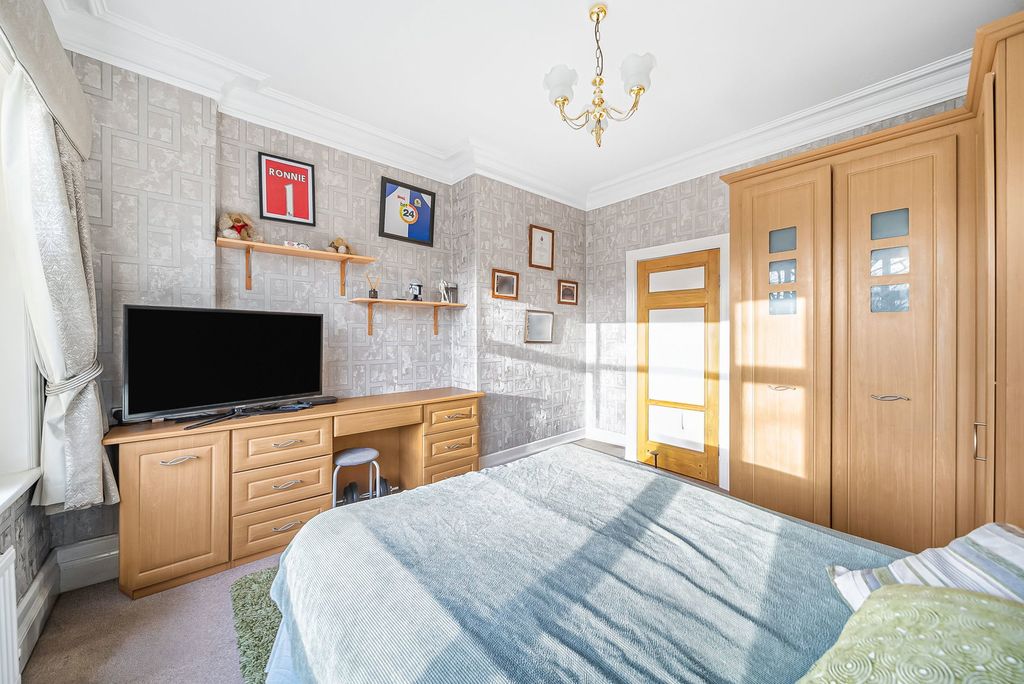 Additional image 37 of 4 bed detached house for salePadiham Road, Burnley BB12