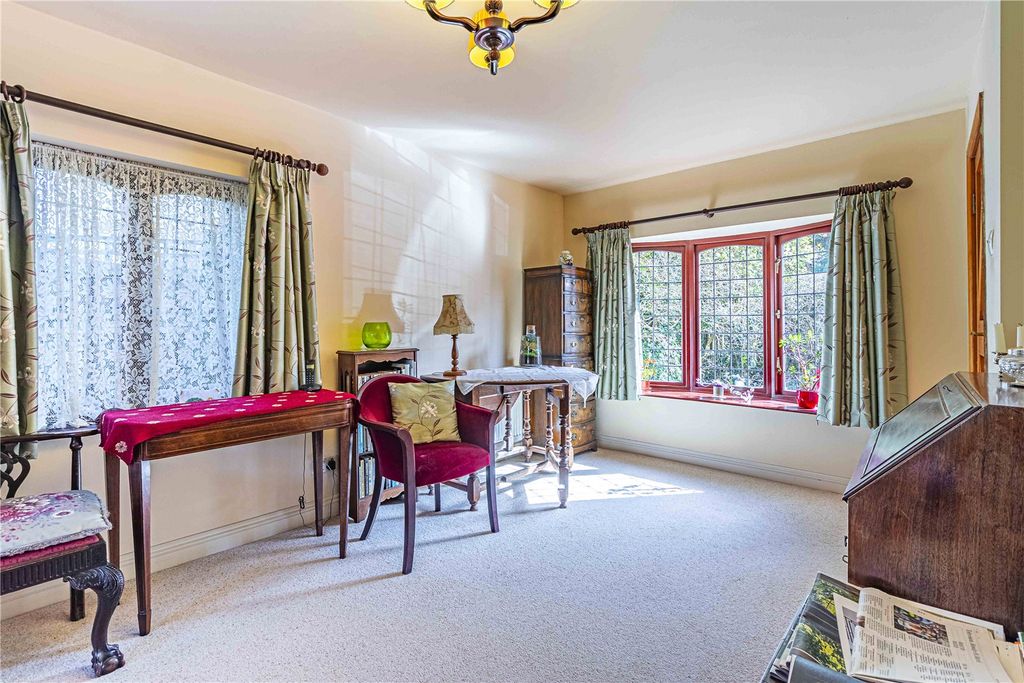 Additional image 16 of 4 bed end terrace house for saleBelle Vue Lane, Bushey Heath, Bushey, Hertfordshire WD23