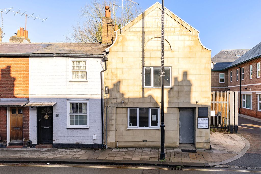 Additional image 15 of 3 bed flat for saleLondon Street, Chertsey KT16