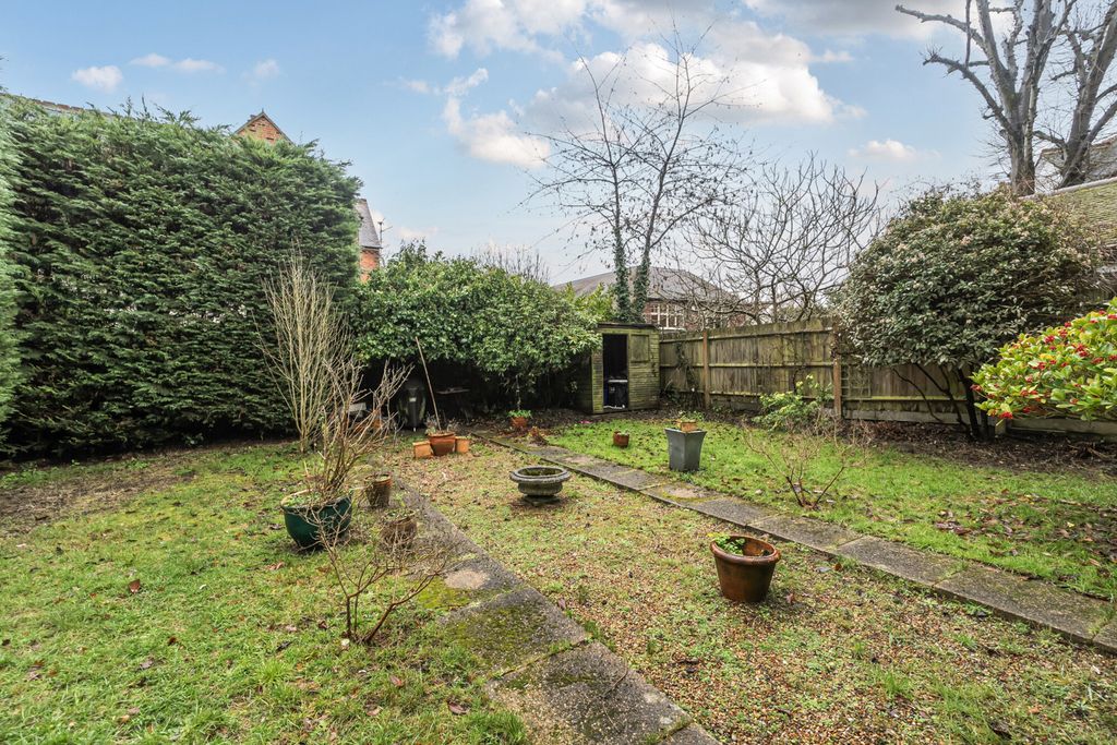 Additional image 17 of 2 bed flat for saleManor Park, Chislehurst BR7