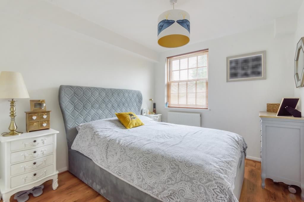 Additional image 10 of 2 bed flat for saleChipping Norton, Oxfordshire OX7