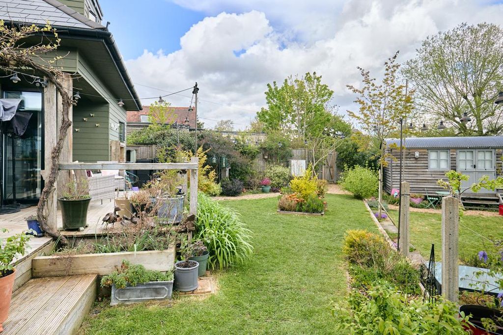 Additional image 27 of 2 bed detached house for saleLaleham Reach, Chertsey KT16