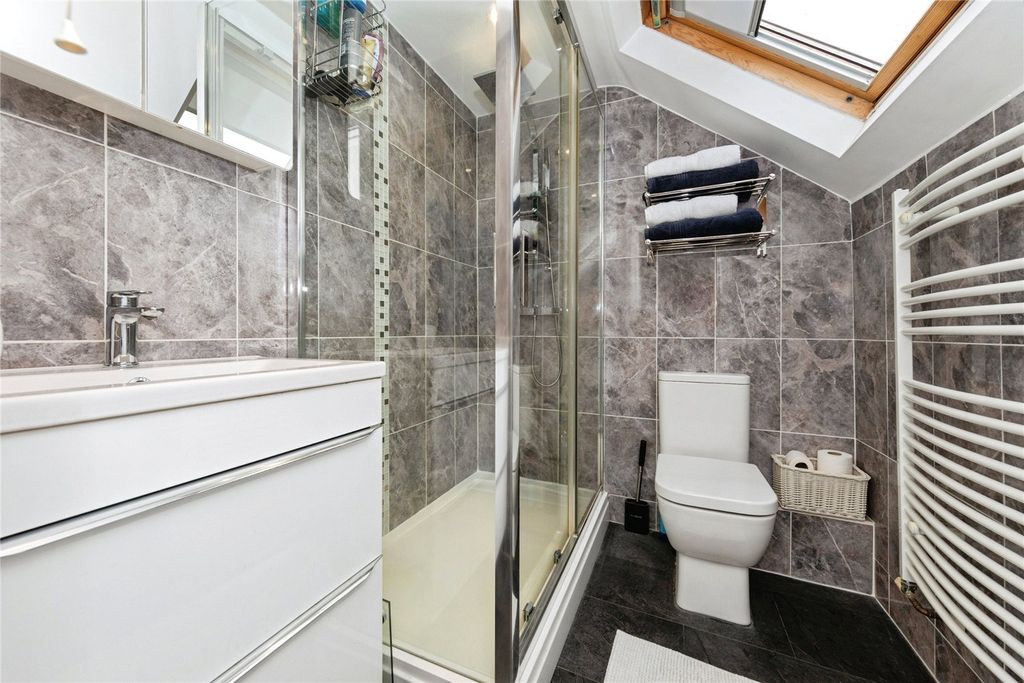 Additional image 26 of 3 bed bungalow for saleGwscwm Road, Burry Port, Carmarthenshire SA16