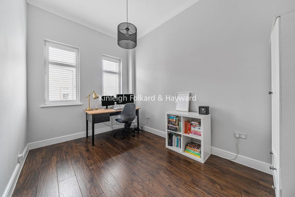 Additional image 14 of 3 bed flat for saleCamden Grove, Chislehurst BR7