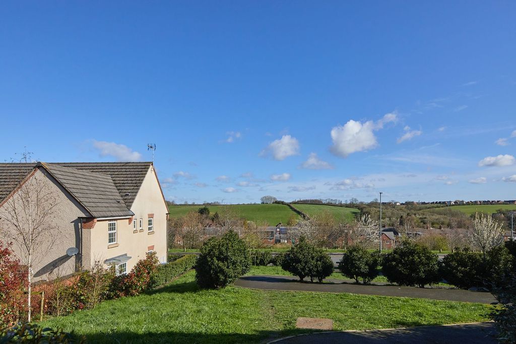 Additional image 3 of 4 bed detached house for saleRook Drive, Burton-On-Trent DE13