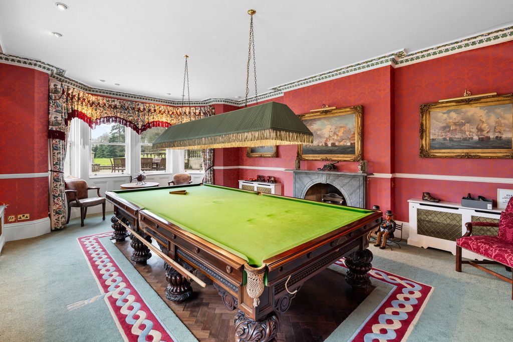 Additional image 9 of 6 bed detached house for saleTupwood Lane, Caterham CR3