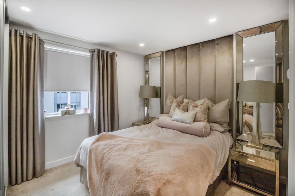 Additional image 7 of 2 bed flat for saleDee Hills Park, Chester CH3