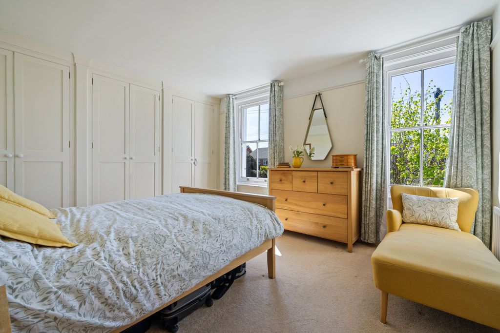 Additional image 18 of 4 bed semi-detached house for saleWhyke Road, Chichester PO19