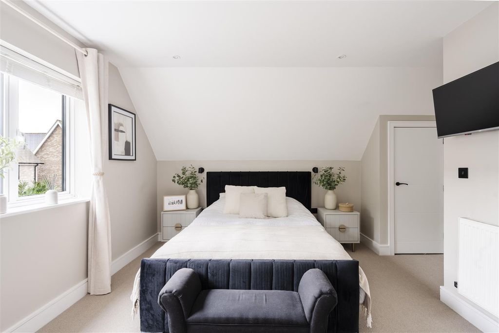Additional image 26 of 4 bed detached house for saleMelinda Lane, Clacton-On-Sea CO16