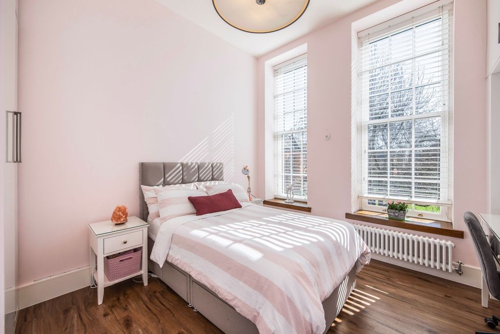 Additional image 10 of 2 bed flat for saleHomestead Road, Chichester PO19