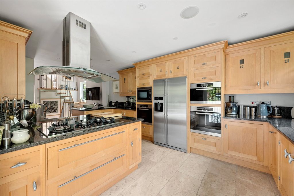 Additional image 8 of 5 bed detached house for saleManor Park, Chislehurst BR7