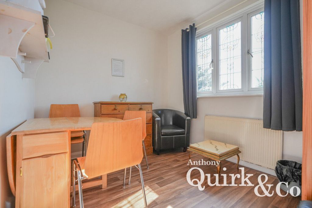 Additional image 19 of 7 bed detached house for saleLong Road, Canvey Island SS8