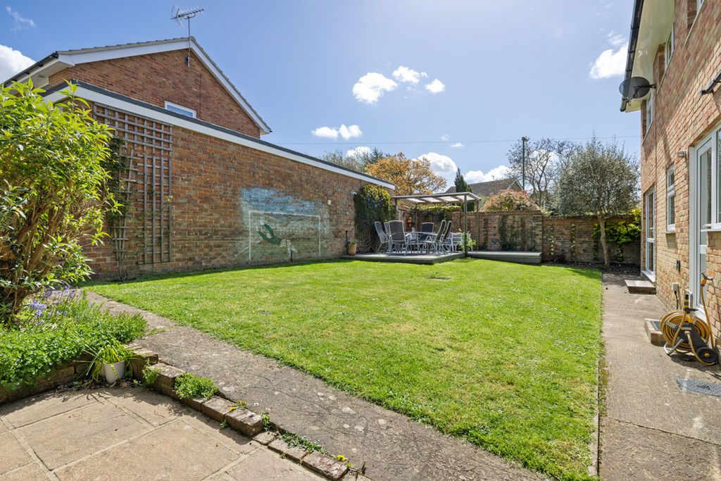 Additional image 25 of 4 bed detached house for saleLincoln Green, Chichester PO19
