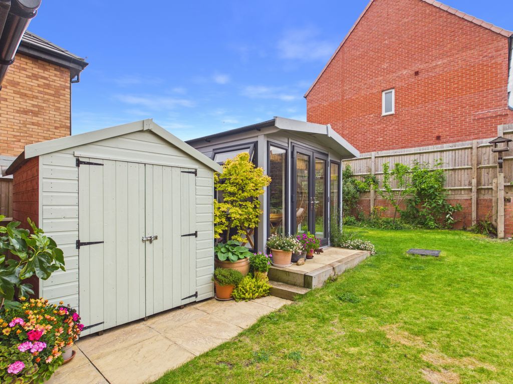 Additional image 20 of 3 bed detached house for saleAdmiral Way, Chinnor, Oxfordshire OX39