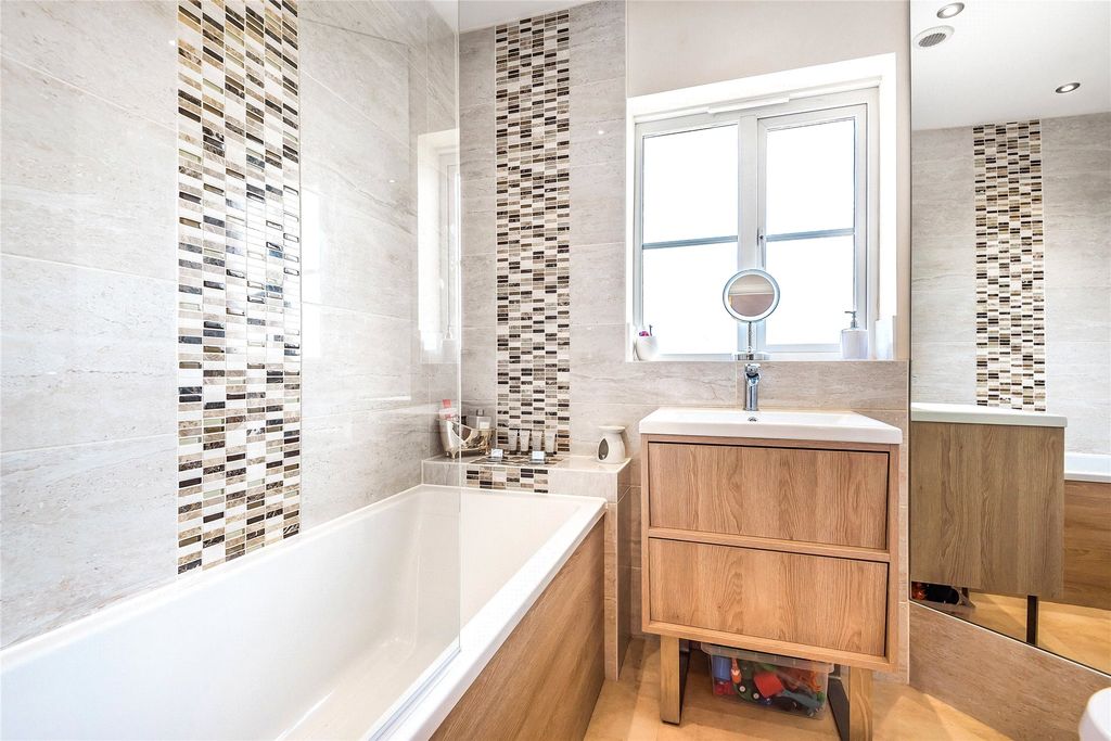 Additional image 13 of 4 bed detached house for saleBoconnoc Avenue, Callington, Cornwall PL17