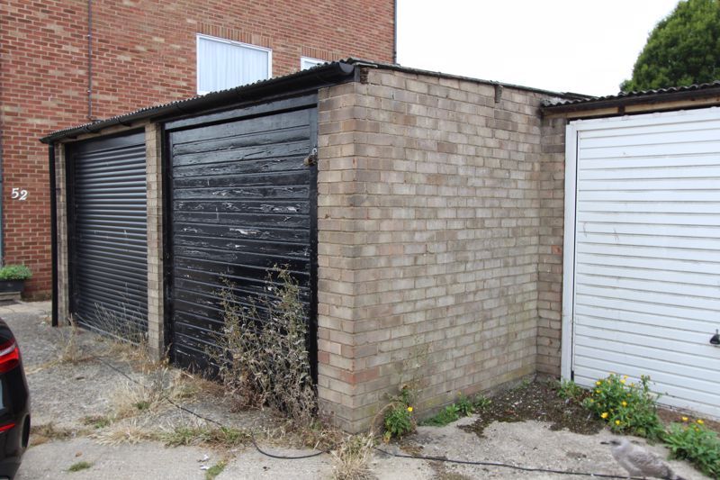 Additional image 22 of 2 bed maisonette for saleTwo Bedroom Maisonette Tower Road, Clacton-On-Sea CO15