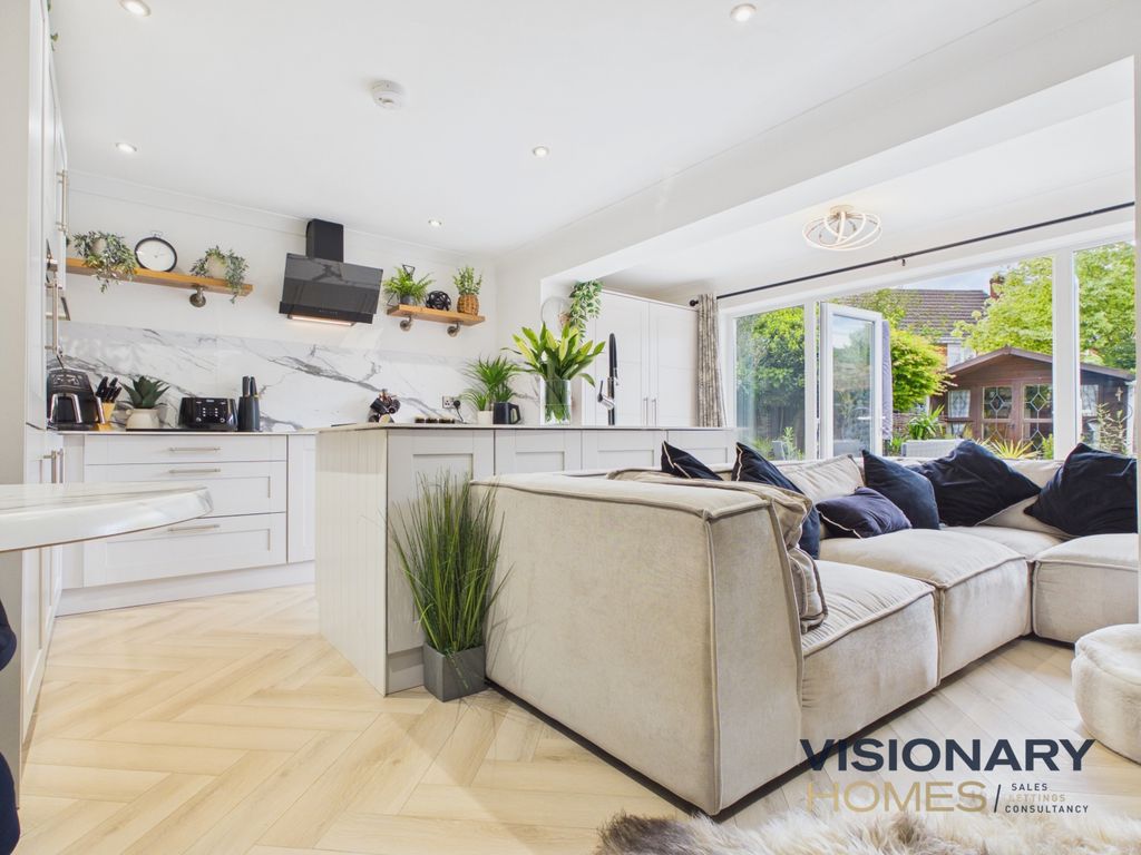 Additional image 6 of 5 bed detached house for sale22 Severn Drive, Burntwood WS7