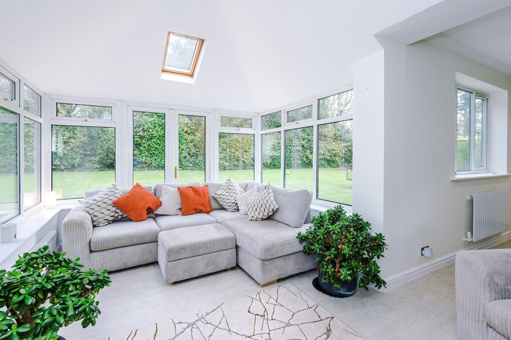 Additional image 12 of 5 bed detached house for saleParkside Drive South, Whittle-Le-Woods, Chorley, Lancashire PR6