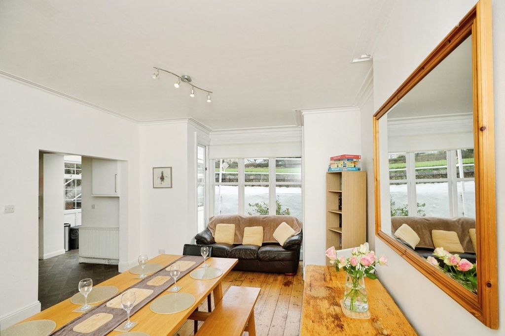 Additional image 5 of 7 bed semi-detached house for saleEngland Road South, Caernarfon LL55