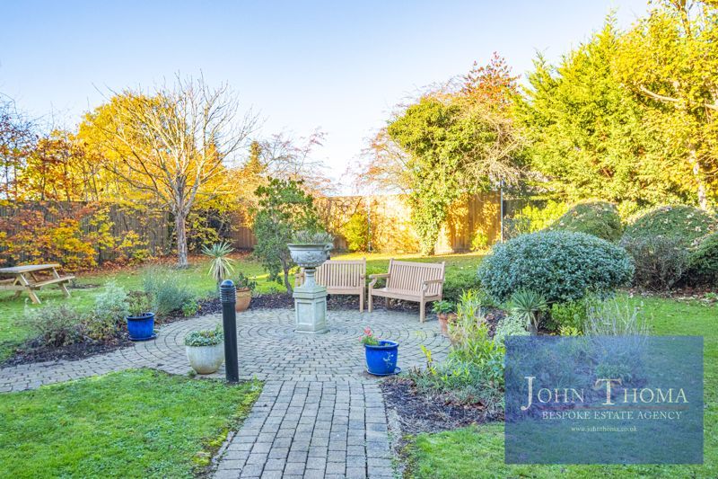 Additional image 30 of 3 bed flat for saleManor Road, Chigwell IG7