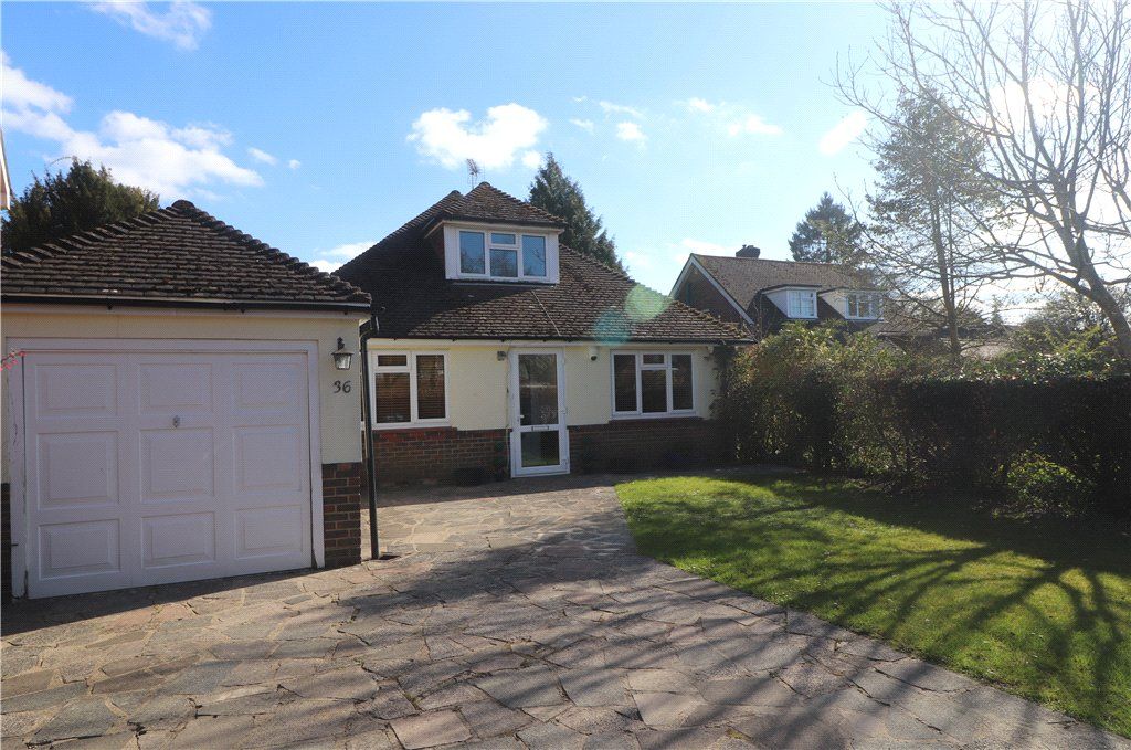 4 bed bungalow for saleManor Avenue, Caterham, Surrey CR3