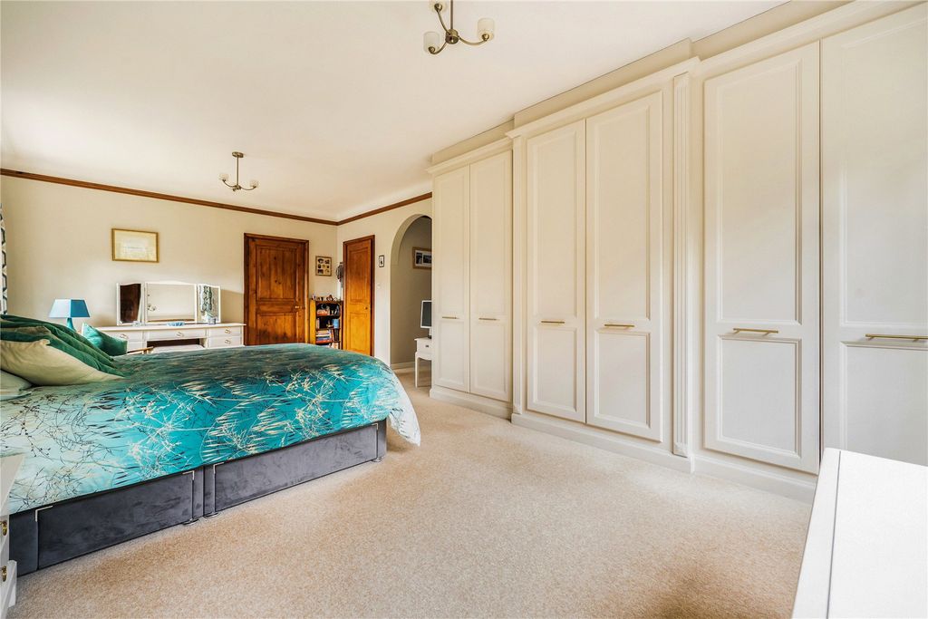 Additional image 17 of 5 bed detached house for saleCamberley, Surrey GU15
