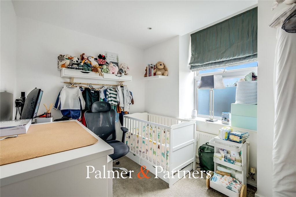 Additional image 11 of 2 bed flat for saleBaddow Road, Chelmsford, Essex CM2