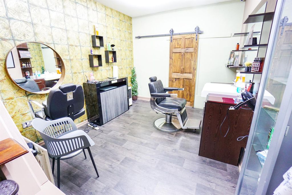 Additional image 3 of 1 bed property for saleMansfield Road, Hasland, Chesterfield S41