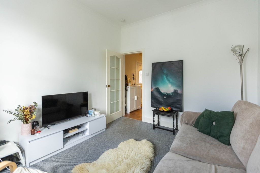 Additional image 4 of 2 bed flat for saleHill Street, Dunoon PA23
