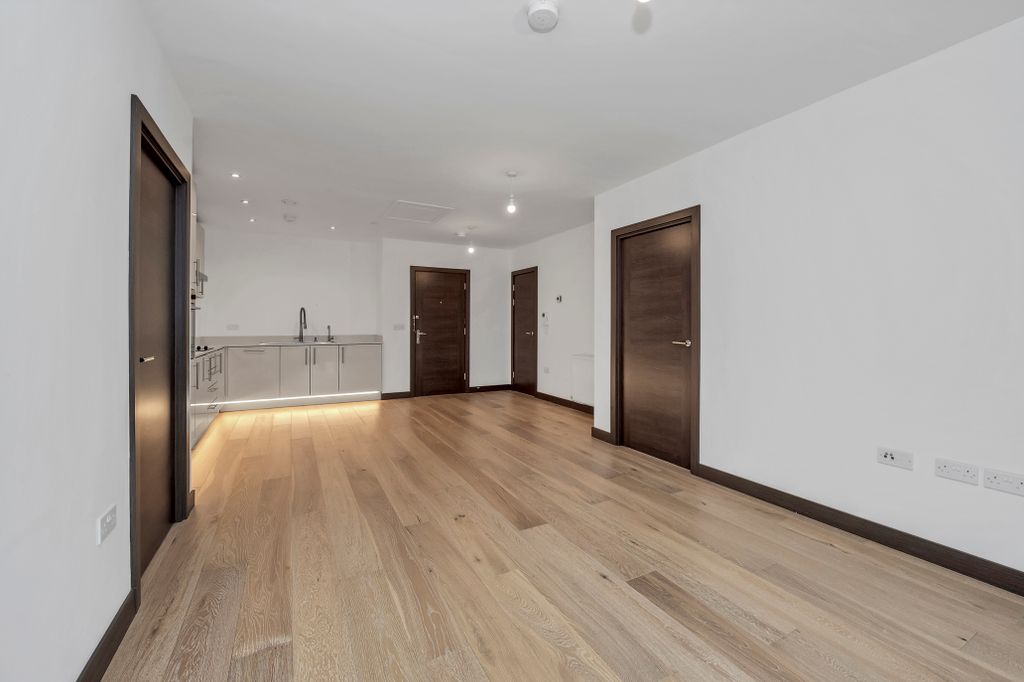 Additional image 5 of 2 bed flat for saleHarland Court, Bury St. Edmunds IP32