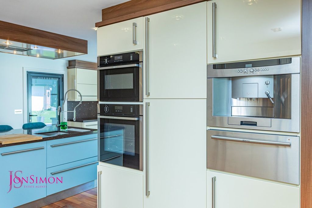 Additional image 19 of 5 bed detached house for saleCockey Moor Road, Bury BL8