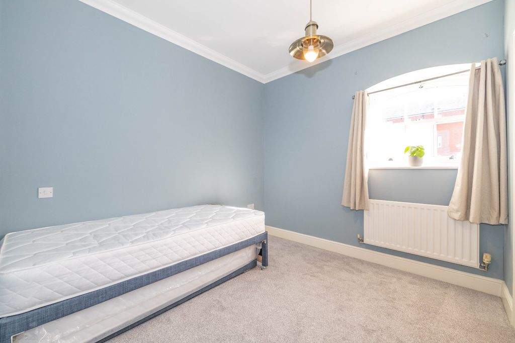 Additional image 6 of 2 bed flat for saleGeorge Roche Road, Canterbury, Kent CT1