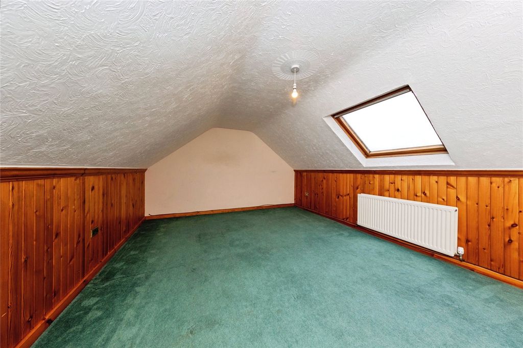 Additional image 15 of 5 bed detached house for saleMaenor Helyg, Pembrey, Burry Port, Carmarthenshire SA16