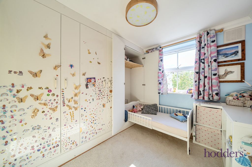 Additional image 14 of 2 bed flat for saleWindsor Street, Chertsey, Surrey KT16