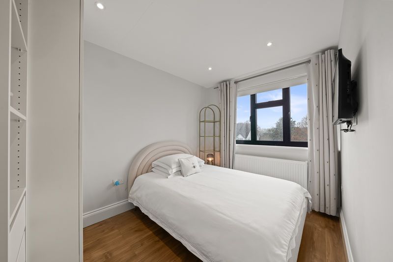 Additional image 29 of 4 bed link detached house for salePrinces Avenue, Carshalton Beeches SM5