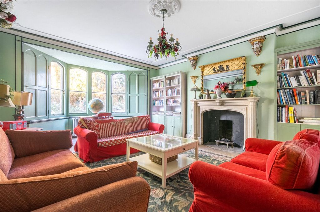 Additional image 2 of 8 bed detached house for saleCastlefields, Calne, Wiltshire SN11