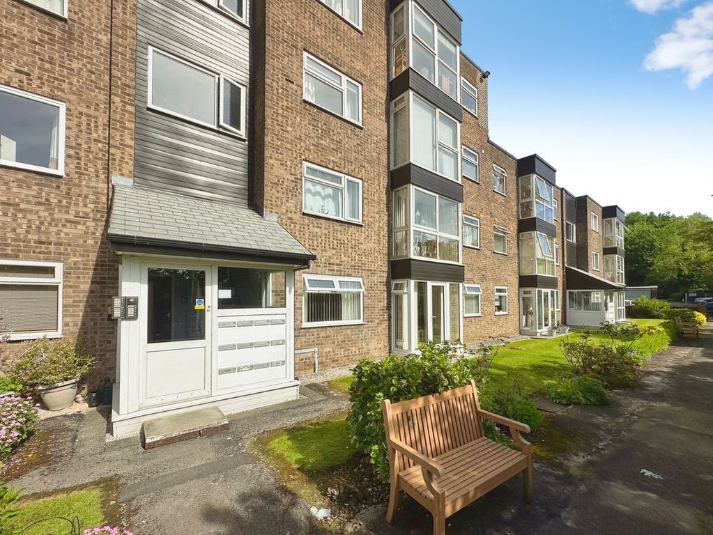 2 bed flat for saleDaisyfield Court, Bury BL8