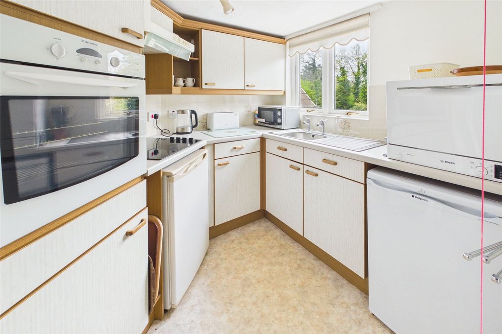 Additional image 9 of 2 bed flat for saleGloucester Road, Ross-On-Wye, Herefordshire HR9