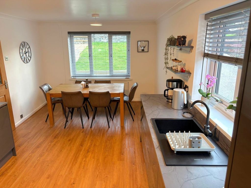 Additional image 10 of 4 bed detached house for saleGlynderi, Carmarthen SA31