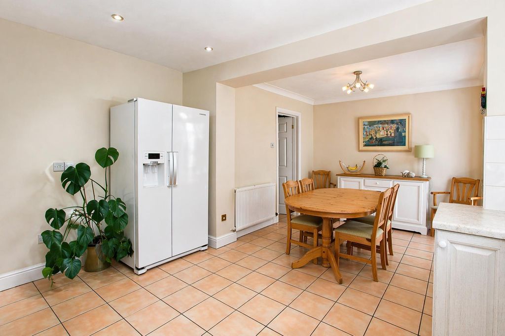 Additional image 9 of 5 bed detached house for saleWellfield Gardens, Carshalton Beeches SM5
