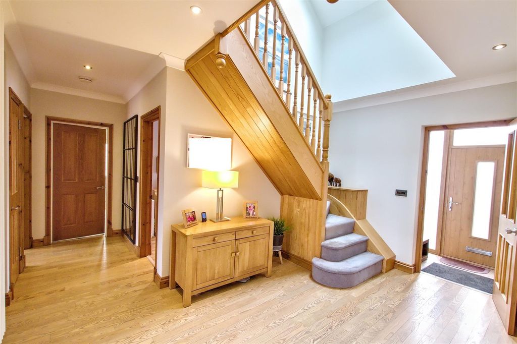 Additional image 10 of 4 bed detached bungalow for saleGwbert Road, Cardigan SA43