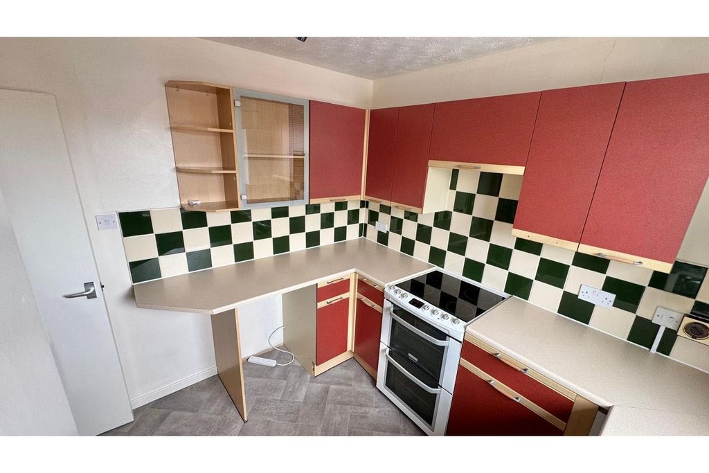 Additional image 3 of 1 bed flat for saleEskrett Street, Cannock WS12